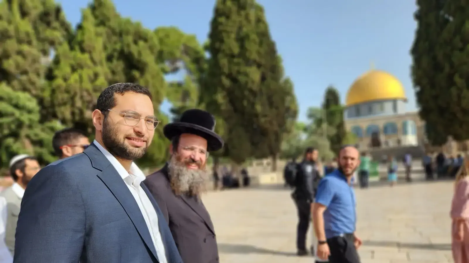 השר יצחק וסרלאוף עם שמשון אלבוים השר יצחק וסרלאוף עם שמשון אלבוים