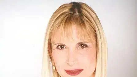 שיחה פרטית עם יעל דן שיחה פרטית עם יעל דן