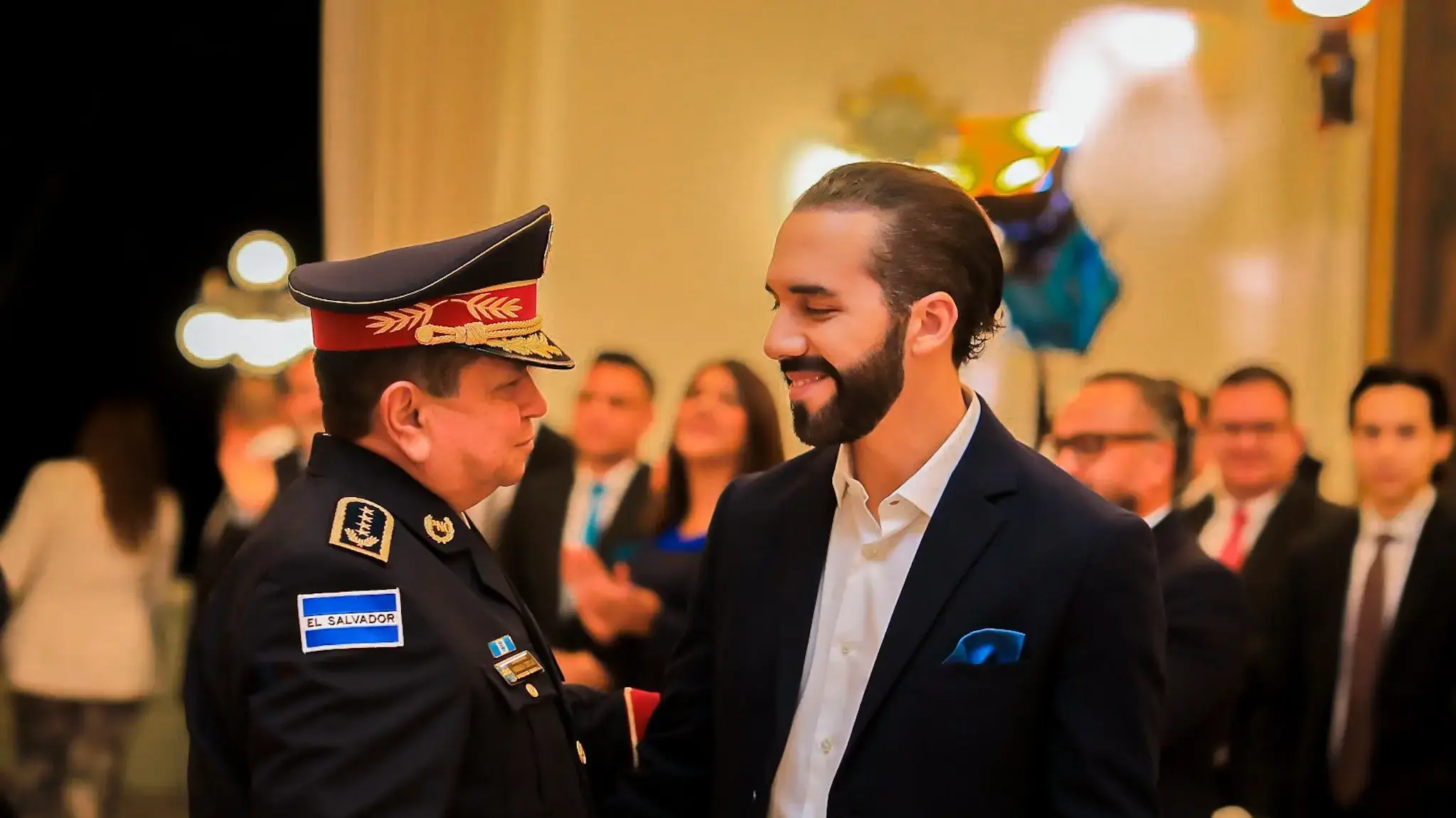 (Archive) El Salvador.- The director of the National Civil Police of El Salvador, Mauricio Arriaza Chicas (photo), died when the UH-1H helicopter of the Salvadoran Air Force in which he was traveling crashed in Pasaquina, department of La Unión, about 190 kilometers from San Salvador, according to the Police. The reason for the crash of the aircraft has not been reported, however, the president of El Salvador, Nayib Bukele, said that he will seek international help to investigate the accident.
(Archive) El Salvador.- The director of the National Civil Police of El Salvador, Mauricio Arriaza Chicas (photo), died when the UH-1H helicopter of the Salvadoran Air Force in which he was traveling crashed in Pasaquina, department of La Unión, about 190 kilometers from San Salvador, according to the Police. The reason for the crash of the aircraft has not been reported, however, the president of El Salvador, Nayib Bukele, said that he will seek international help to investigate the accident.