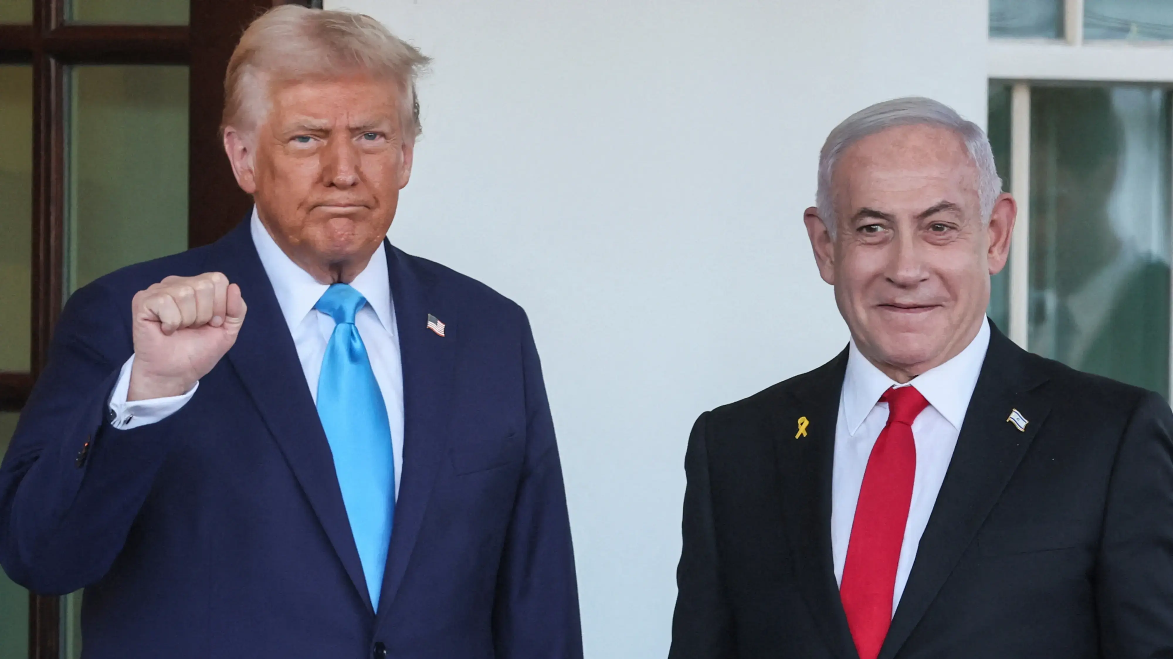 נשיא ארה״ב, דונלד טראמפ, וראש הממשלה, בנימין נתניהו בבית הלבן, 5 בפברואר 2024 נשיא ארה״ב, דונלד טראמפ, וראש הממשלה, בנימין נתניהו בבית הלבן, 5 בפברואר 2024