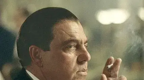 ברוס מקגיל ברוס מקגיל