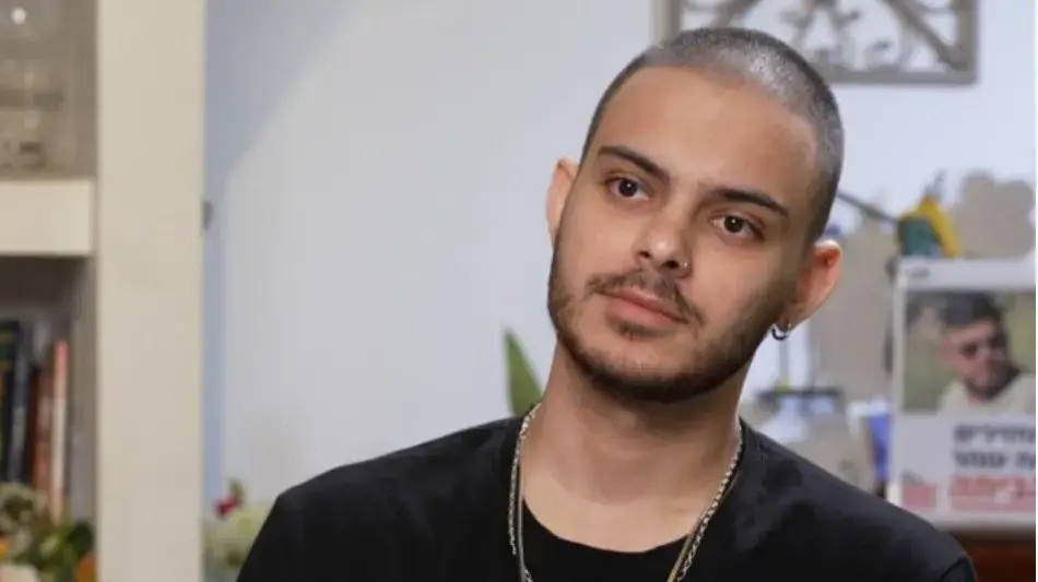 עומר ונקרט עומר ונקרט