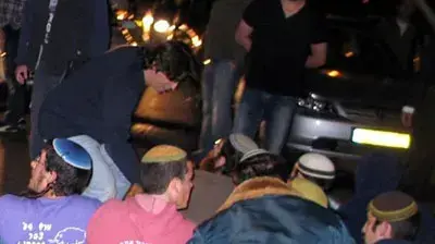 פעילי ימין חוסמים כביש בירושלים במחאה על ועידת אנאפוליס