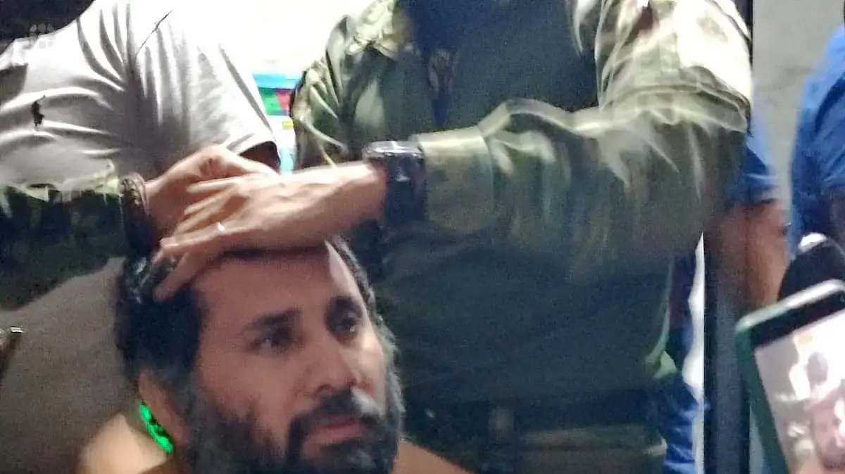 מעצרו של סוחר הסמים אדולפו מסיאס וייאמר על ידי משטרת אקוודור, 25 ביוני 2025 מעצרו של סוחר הסמים אדולפו מסיאס וייאמר על ידי משטרת אקוודור, 25 ביוני 2025