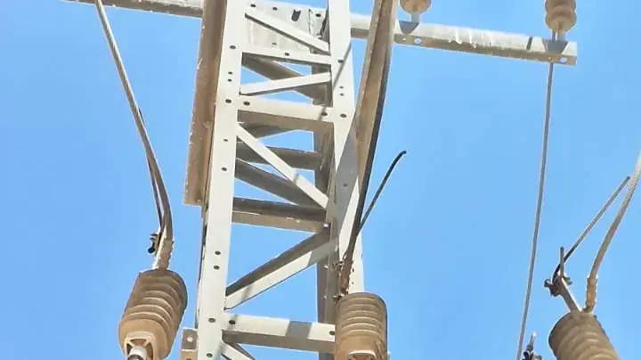 בעקבות ירי בסכסוך בין חמולות , מאות תושבים נשארו ללא חשמל. 17 באוגוסט 2025 בעקבות ירי בסכסוך בין חמולות , מאות תושבים נשארו ללא חשמל. 17 באוגוסט 2025