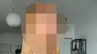 המורה מפתח תקווה שנחשדה בקיום יחסי מין עם תלמידים המורה מפתח תקווה שנחשדה בקיום יחסי מין עם תלמידים