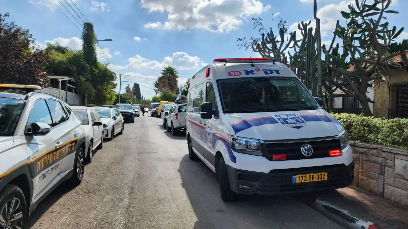 זירת בה נמצא חייל מילואים ששם קץ לחייו, רחובות, 9 בספטמבר 2025 זירת בה נמצא חייל מילואים ששם קץ לחייו, רחובות, 9 בספטמבר 2025