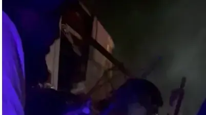 עובדי חברת החשמל מתקנים כבלי חשזמל בפזורה הבדואית תחת ירי.11.09.25