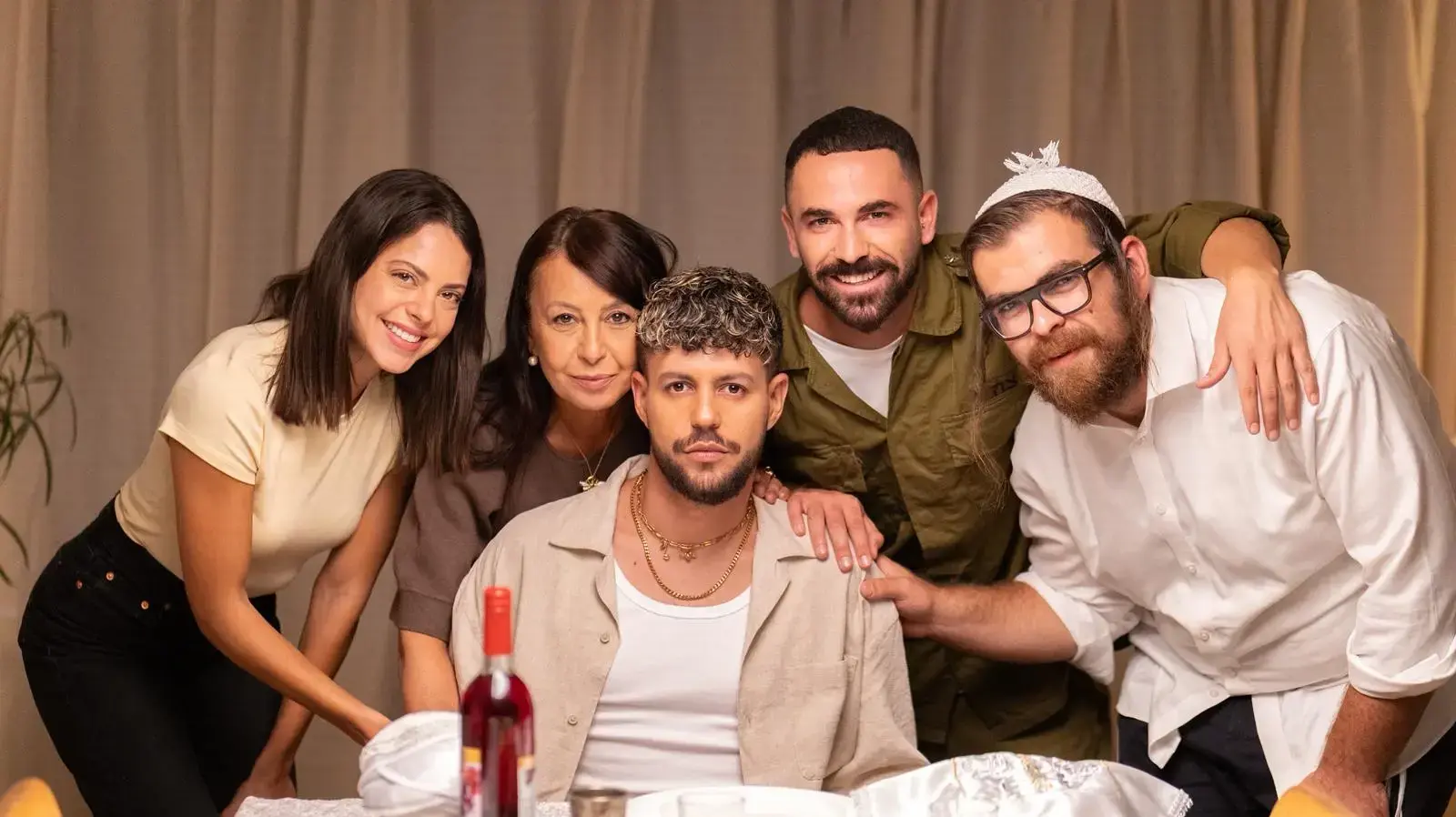 קליפ לשיר "בעזרת השם" של כפיר צפריר קליפ לשיר "בעזרת השם" של כפיר צפריר