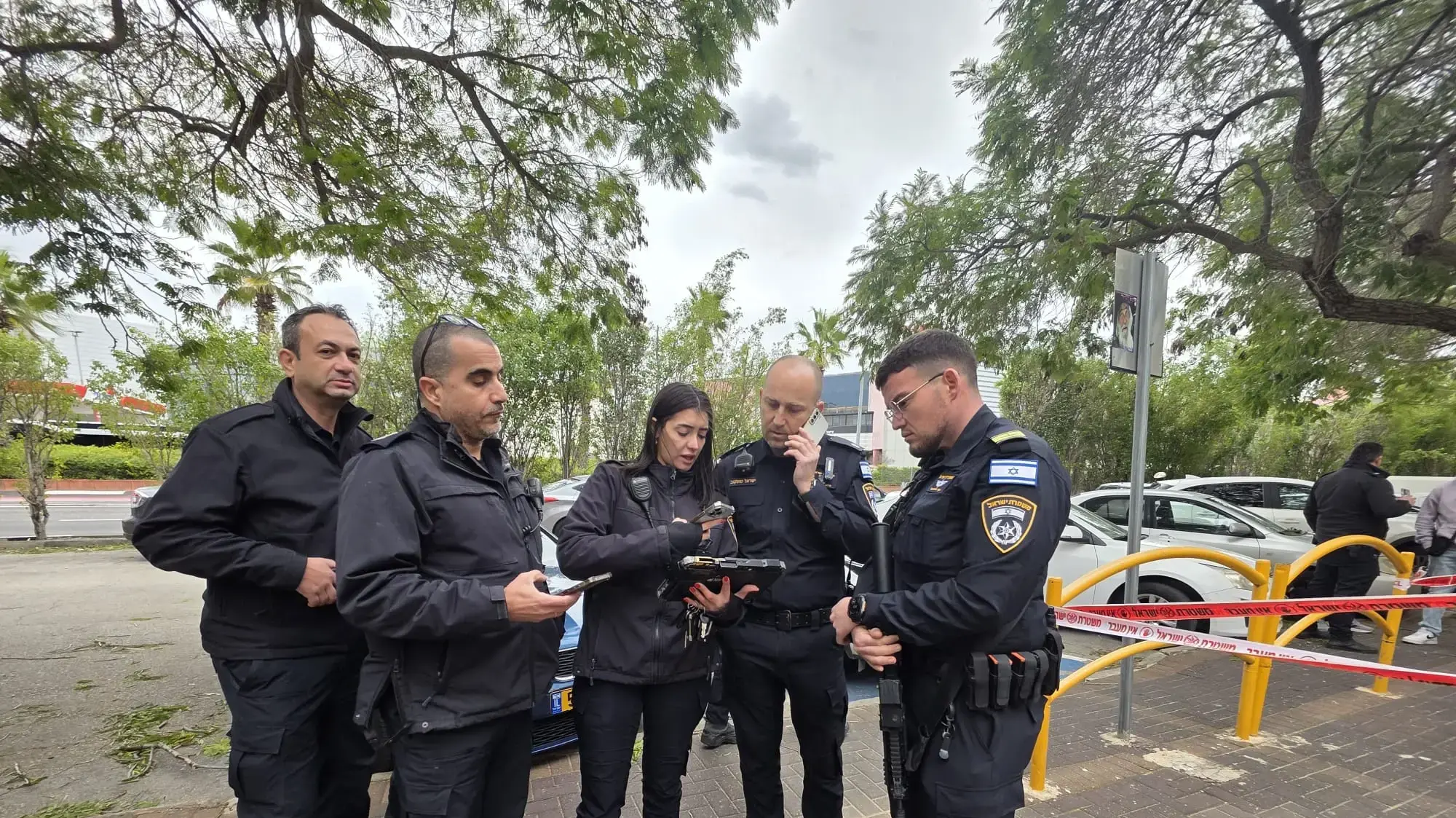 שוטר הוצת על ידי חשוד במהלך טיפול באירוע, החשוד נעצר לאחר מרדף רגלי נחוש, 22.01.2026
שוטר הוצת על ידי חשוד במהלך טיפול באירוע, החשוד נעצר לאחר מרדף רגלי נחוש, 22.01.2026