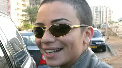 פפראצי נינט טייב קרחת פפראצי נינט טייב קרחת