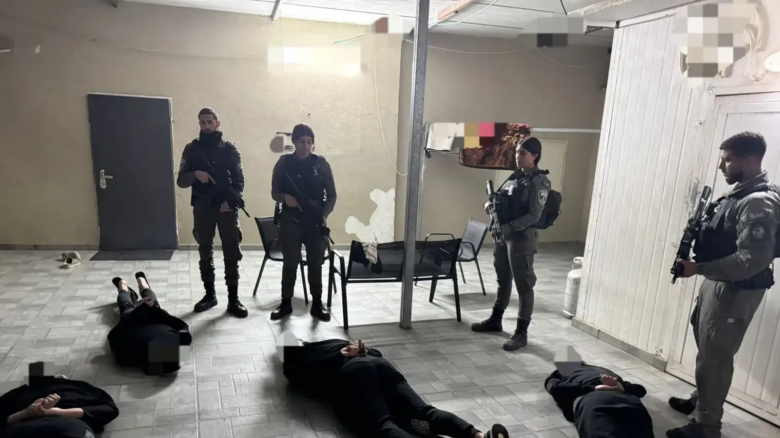 מעצר 4 חשודים תושבי לוד בחשד למעורבות ברצח תושב רמלה 16.3.26 מעצר 4 חשודים תושבי לוד בחשד למעורבות ברצח תושב רמלה 16.3.26