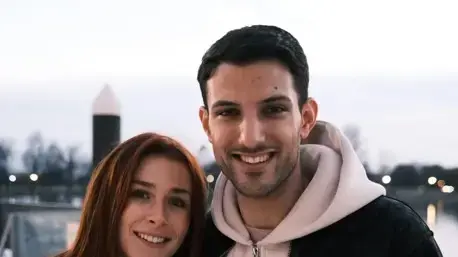 ירון לישינסקי ובת זוגו שרה מילגרם, שנרצחו בפיגוע ירי בוושינגטון, ארה"ב ירון לישינסקי ובת זוגו שרה מילגרם, שנרצחו בפיגוע ירי בוושינגטון, ארה"ב