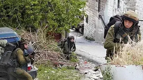 חייל צהל בפעילות בשכם חייל צהל בפעילות בשכם