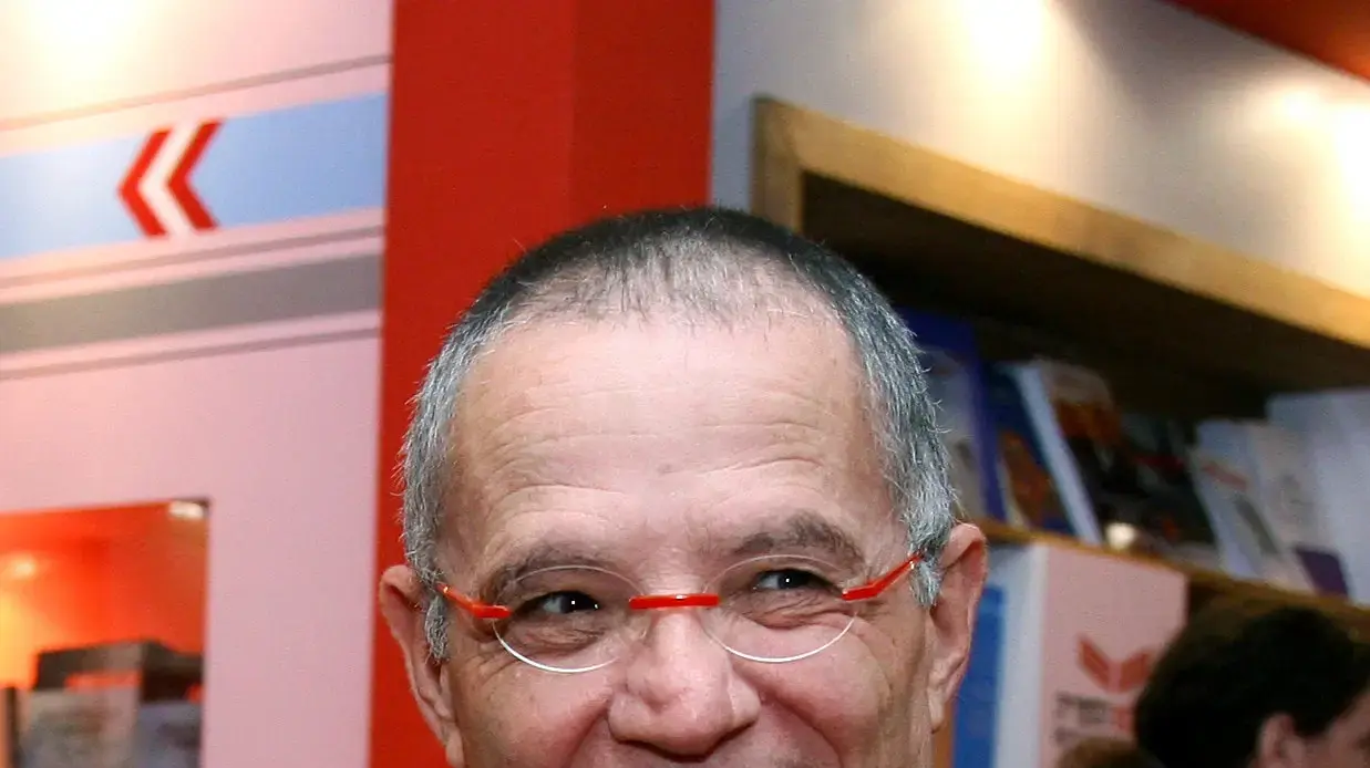 מנשה רז מנשה רז