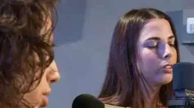 נועה בביוף ועמית ארז - שיר בחזרה נועה בביוף ועמית ארז - שיר בחזרה