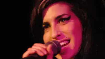 איימי ויינהאוס איימי ויינהאוס
