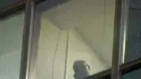 מפוטר אמדוקס שאיים לקפוץ ממשרדי החברה מפוטר אמדוקס שאיים לקפוץ ממשרדי החברה