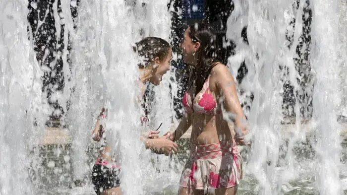 שרב במרץ שרב במרץ