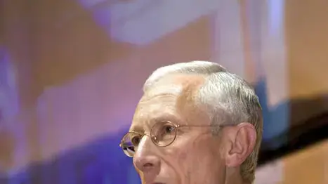 סטנלי פישר סטנלי פישר