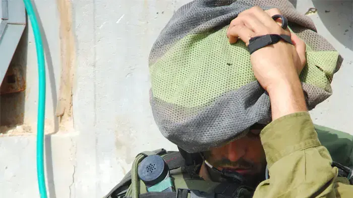 חייל צה"ל לאחר פעילות בעזה חייל צה"ל לאחר פעילות בעזה
