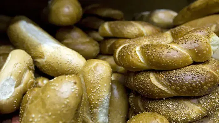 לחם לחם