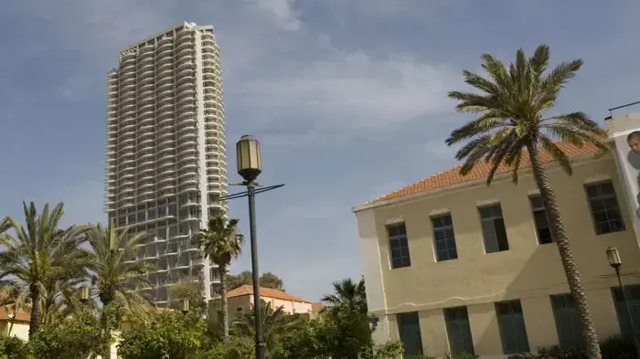 מגדל נחושתן בנוה צדק מגדל נחושתן בנוה צדק