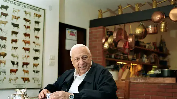 לשימוש חד פעמי אריאל שרון בביתו בחוות השיקמים, לקראת הבחירות בהן הפך לראש הממשלה לשימוש חד פעמי אריאל שרון בביתו בחוות השיקמים, לקראת הבחירות בהן הפך לראש הממשלה