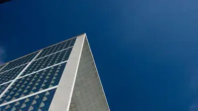 בניין באזור העסקים של פריז בניין באזור העסקים של פריז