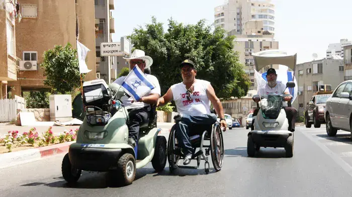 מסע מחאה של נכים מקריית שמונה לירושלים מסע מחאה של נכים מקריית שמונה לירושלים