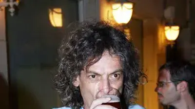 אביב מארק אביב מארק