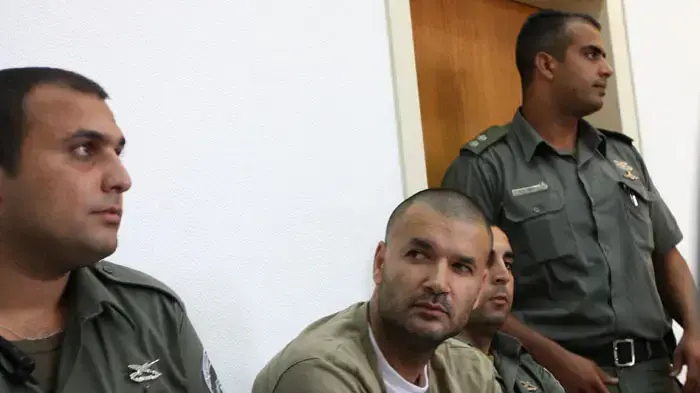 רוני רון שחשוד ברצח נכדתו רוז בבית המשפט רוני רון שחשוד ברצח נכדתו רוז בבית המשפט