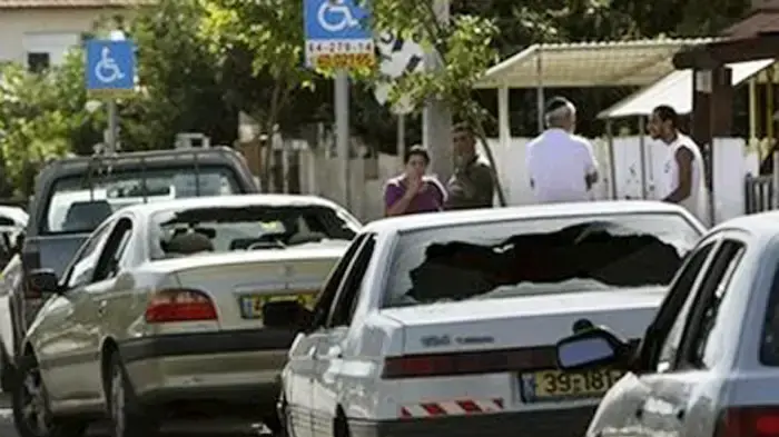כלי רכב שניזוקו במהלך המהומות בעכו בליל יום כיפור כלי רכב שניזוקו במהלך המהומות בעכו בליל יום כיפור