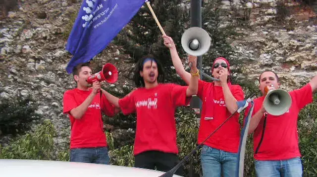 סטודנטים חסמו את כביש מספר 1 במחאה על מצב ההשכלה הגבוהה סטודנטים חסמו את כביש מספר 1 במחאה על מצב ההשכלה הגבוהה