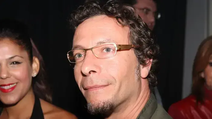 ערן צור ערן צור