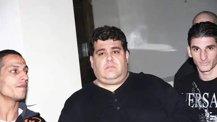 הצלם לא מספיק מקצועי. ביטר הצלם לא מספיק מקצועי. ביטר