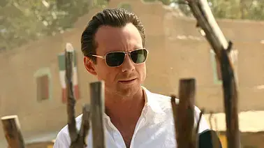 "My Own Worst Enemy" כריסטיאן סלייטר "My Own Worst Enemy" כריסטיאן סלייטר