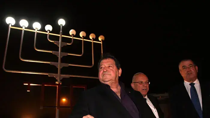 עמוס לסקר, מוטי פרידמן, בנימין בן אליעזר