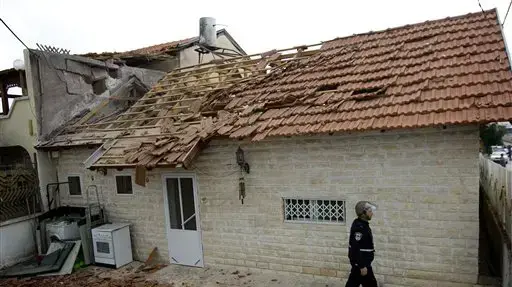 בית בשדרות שספג פגיעה ישירה בית בשדרות שספג פגיעה ישירה