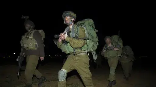 חיילי צה"ל נכנסים קרקעית לעזה חיילי צה"ל נכנסים קרקעית לעזה