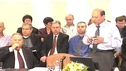 אבי בן בסט ובייגה שוחט במסיבת עיתונאים אבי בן בסט ובייגה שוחט במסיבת עיתונאים