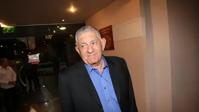 ראש עיריית רמת גן צבי בר ראש עיריית רמת גן צבי בר