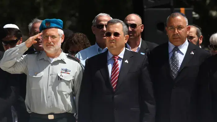 טקס אזכרה בקריית שאול טקס אזכרה בקריית שאול