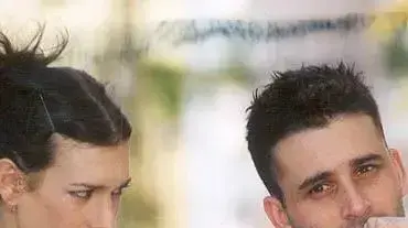 גיא לואל ואסנת חכים -  חוכמת הבייגלה