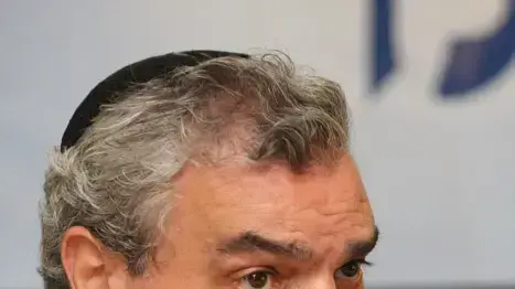 יוסי בר מוחא בכנס משדרים שינוי יוסי בר מוחא בכנס משדרים שינוי