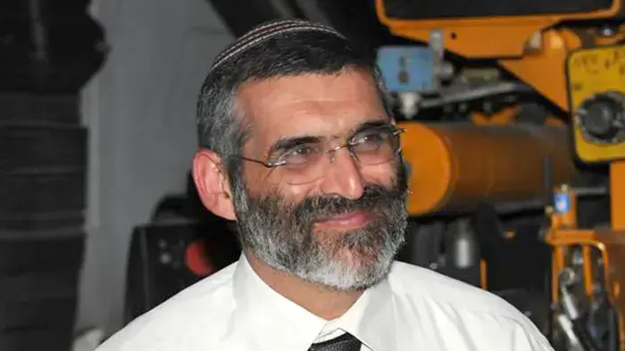 תהלוכת לפידים של פעילי ימין תהלוכת לפידים של פעילי ימין