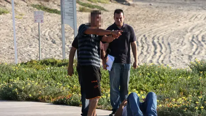שחזור הלינץ' בחוף תל ברוך שחזור הלינץ' בחוף תל ברוך