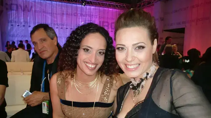 כנראה שזה לא הזמן. ניני ועוואד כנראה שזה לא הזמן. ניני ועוואד