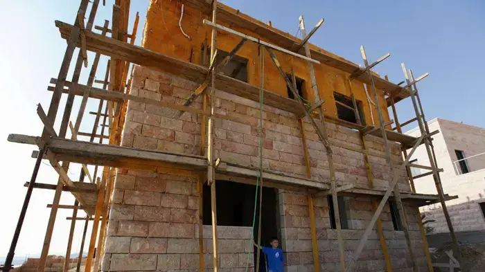בנייה בהתנחלויות בגדה המערבית (יהודה ושומרון) בנייה בהתנחלויות בגדה המערבית (יהודה ושומרון)