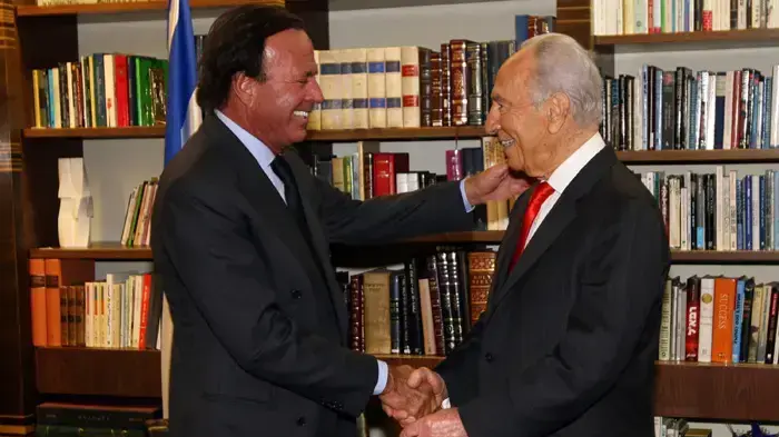 שמעון פרס חוליו איגלסיאס